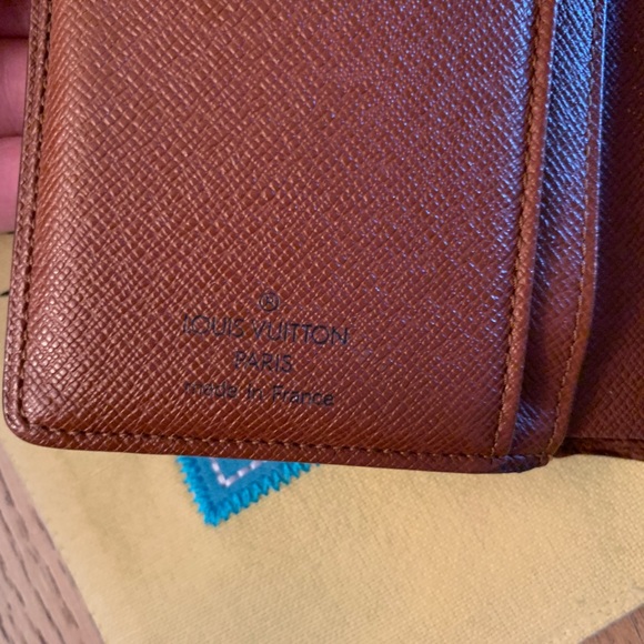 Louis Vuitton Monogram Kisslock Wallet - Picture 5 of 8